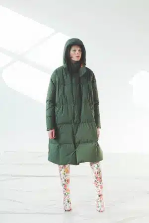 fce_20aw_women_34